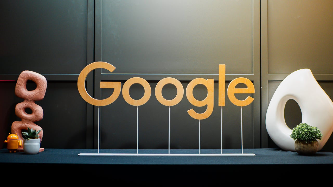 Google se prepara para adquirir una startup de IA para potenciar su asistente de programación