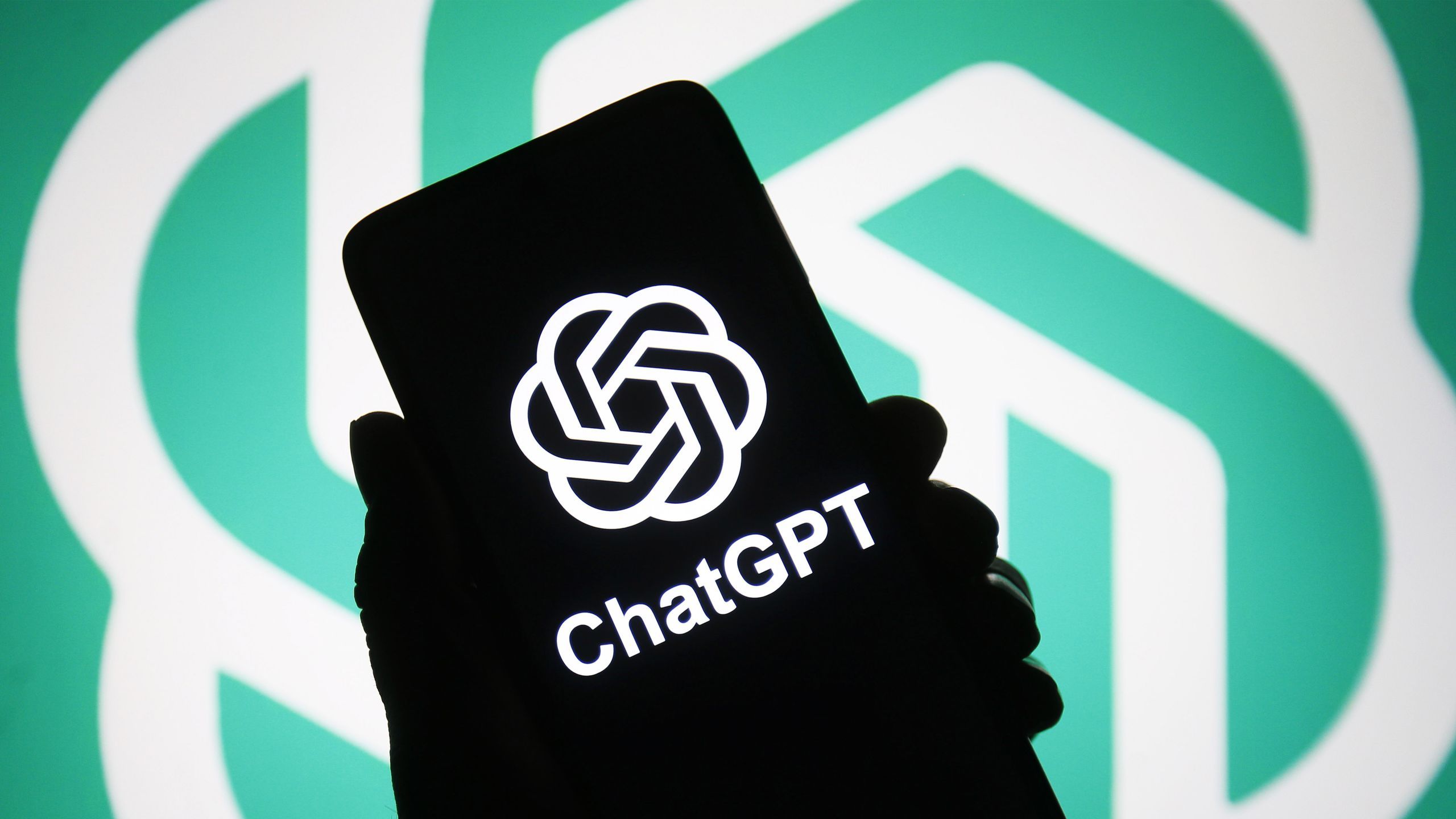 Descubren canal oculto en ChatGPT que podría exponer datos de Gmail de usuarios